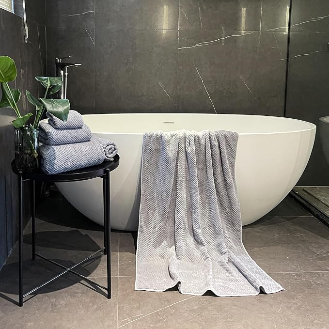 Extra Large Bath Towels Set for Bathroom 30x60 Inches Super Soft Light Weight - Image 2
