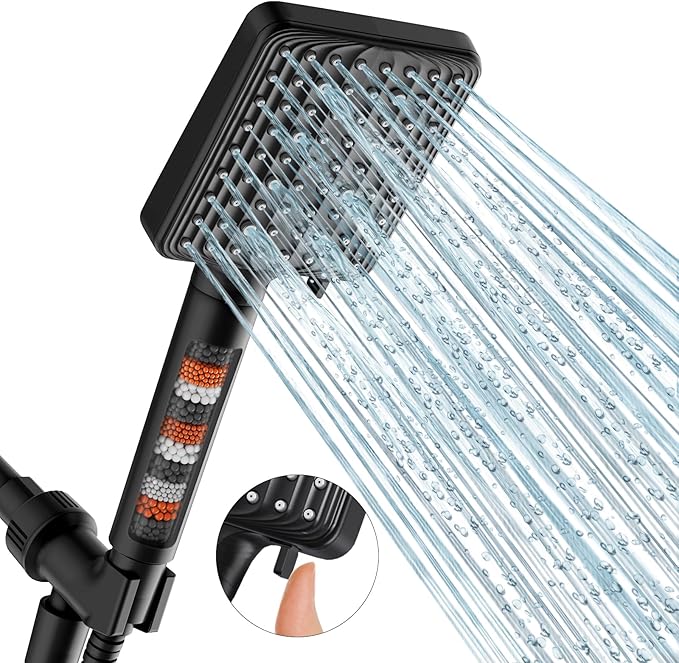 MakeFit Filtered Shower Head Black by MakeFit