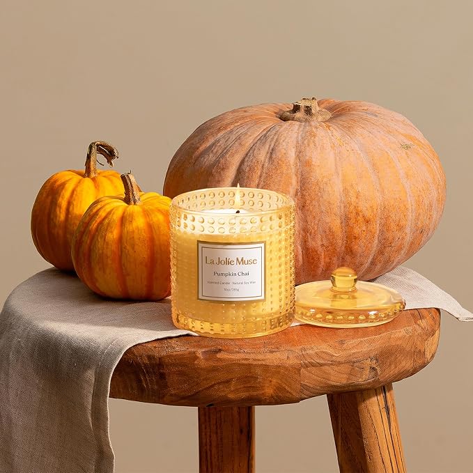 LA JOLIE MUSE Pumpkin Chai Candle| Spicy Chai & Vanilla | 10 oz Soy Wax Candle - Image 3