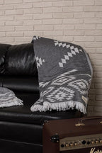 Bersuse 100% Cotton Teotihuacan XL Throw Blanket Turkish Towel Beach Blanket - Image 4