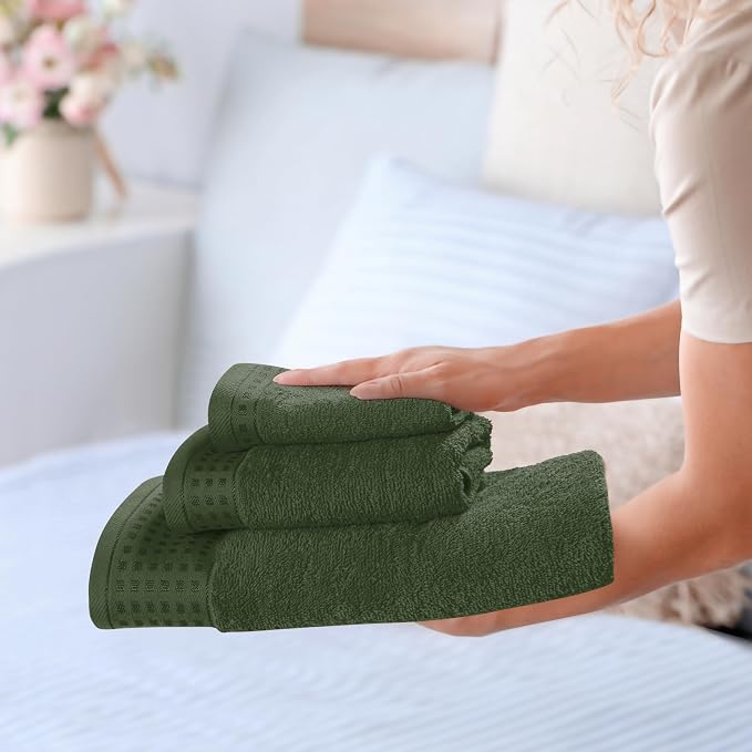 GLAMBURG Ultra Soft 3 Pack Cotton Towel Set, Contains a Bath Towel 28x55 inch - Image 4