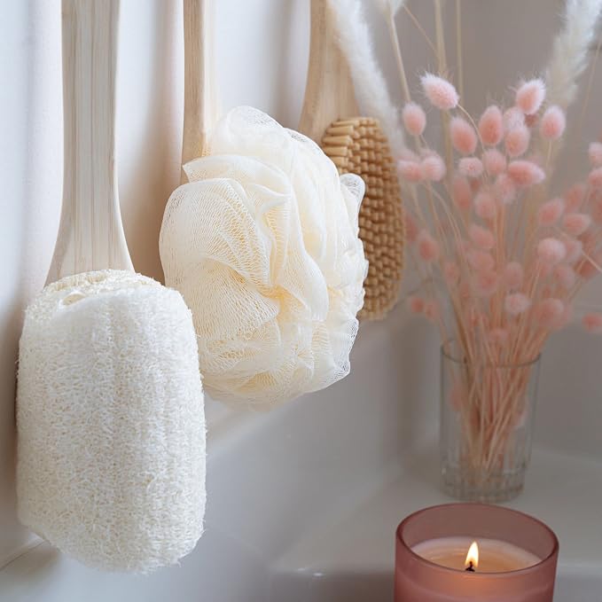 EcoTools EcoPouf Bath Brush, Loofah Brush - Image 5