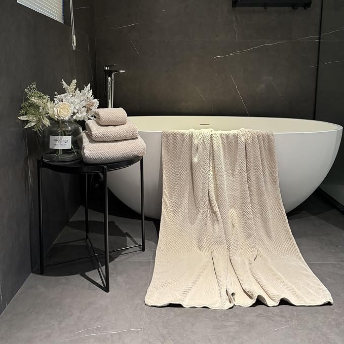 Extra Large Bath Towels Set for Bathroom 30x60 Inches Super Soft Light Weight - Image 2