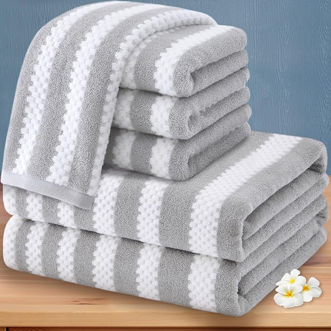 Gray and White Towels, 4 Hand 16"x27", 2 Bath 28"x52" by VOOVAMOVAS