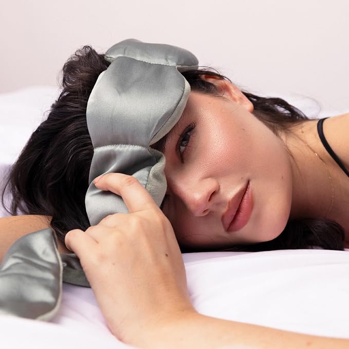Nodpod Mineralized Silk Gentle Pressure Sleep Mask - Image 4