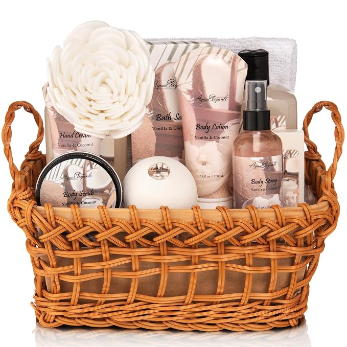 Aqua Elegante Spa Basket For Women by AquaElegante