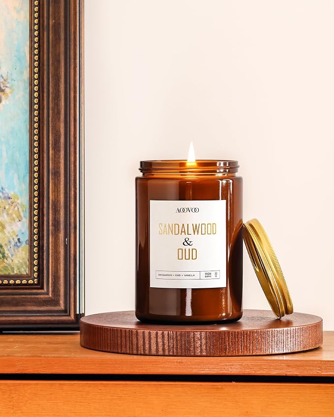 AOOVOO Sandalwood Oud Candle - Image 2