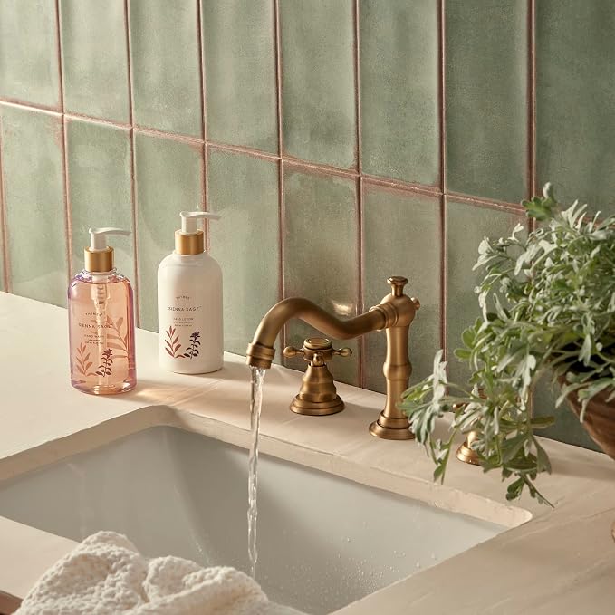 Thymes Sienna Sage Hand Lotion - Image 5