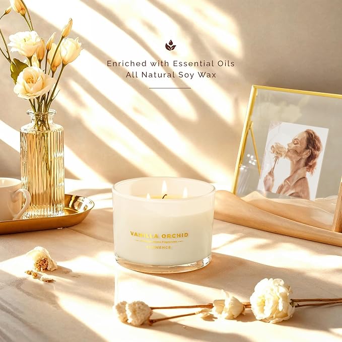 Luxury Vanilla Scented Candle - Image 2