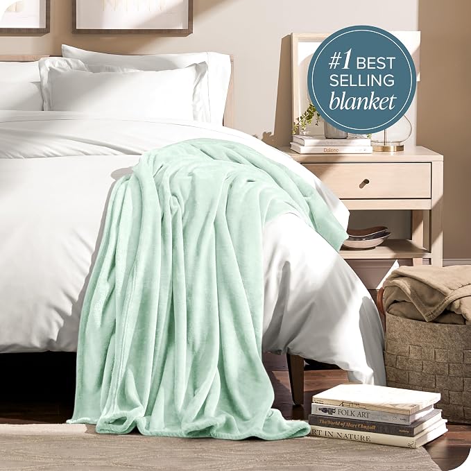 Bare Home Fleece Blanket - Image 3