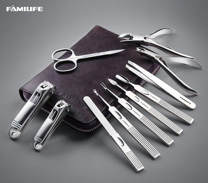 FAMILIFE Manicure Set, Nail Clippers Set Professional Manicure Kit 11 in 1 - Image 2