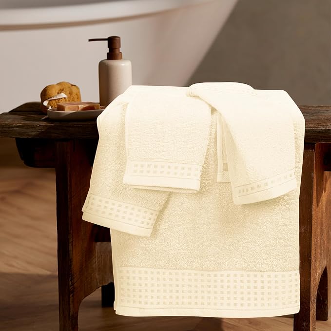 GLAMBURG Ultra Soft 3 Pack Cotton Towel Set, Contains a Bath Towel 28x55 inch - Image 3