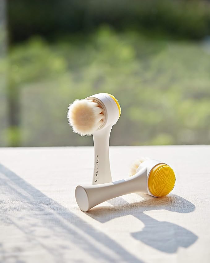 APRILSKIN Dual Cleansing Pore Brush - Image 7