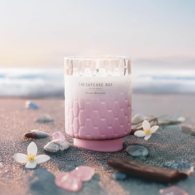 Chesapeake Bay, 8oz Ocean Blossom Scented Candle, Mood Evoking Fragrance - Image 2