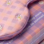 slip Pure Silk Contour Sleep Mask: Protect Your Delicate Lashes - Image 4