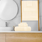 GLAMBURG Ultra Soft 8-Piece Towel Set - Image 4
