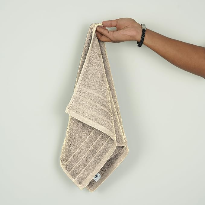 Tens Towels Pack of 6 Hand Towels, 100% Cotton, Lighter Weight, Quick to Dry - Image 2