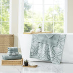 Modern Threads Amaris 6-Piece Reversible Yarn Dyed Jacquard Towel Set - Image 2