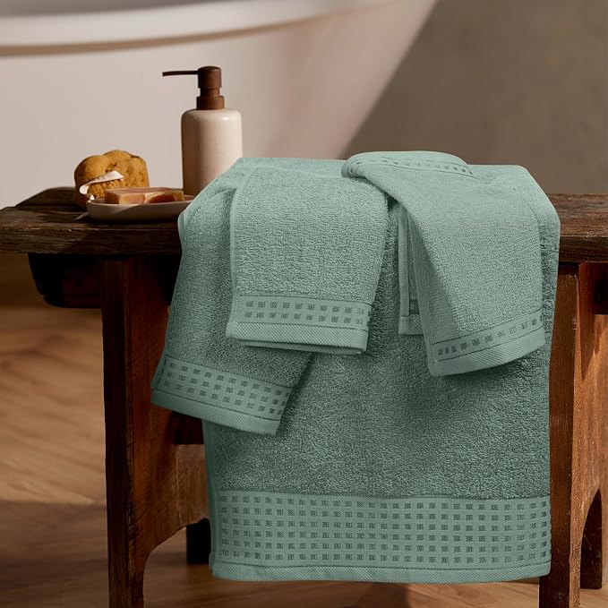 GLAMBURG Ultra Soft 3 Pack Cotton Towel Set, Contains a Bath Towel 28x55 inch - Image 3