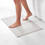 Amazon Basics Banded Bathroom Bath Rug Mat, 100% Cotton, 31 x 20 inches - Image 2