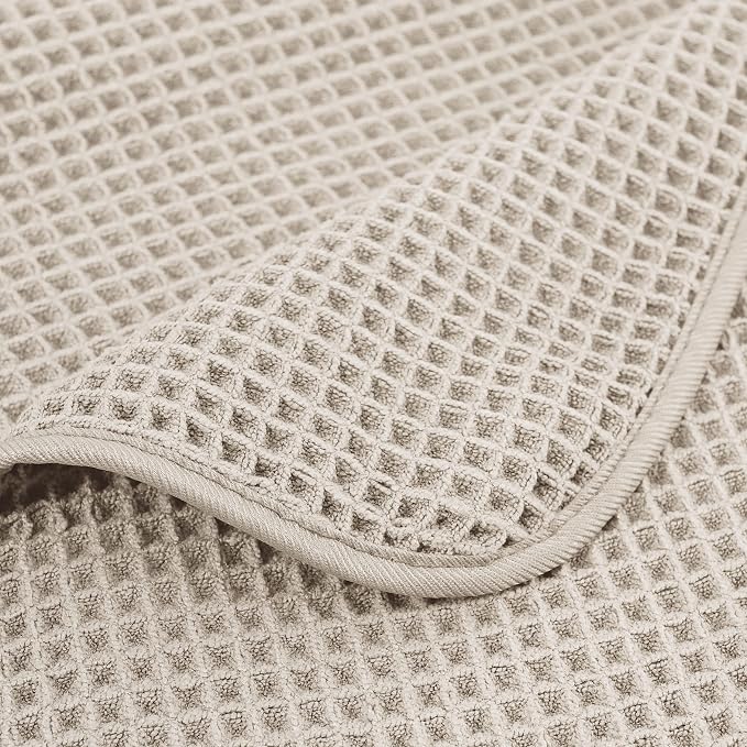 POLYTE 430 GSM Microfiber Oversize Quick Dry Lint Free Bath Towel, 60 x 30 in - Image 7