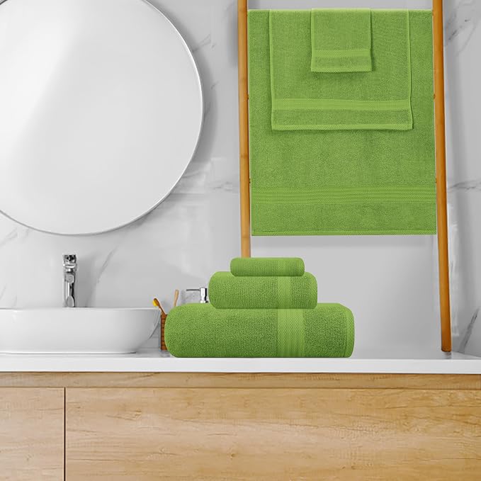 GLAMBURG Ultra Soft 8-Piece Towel Set - Image 4