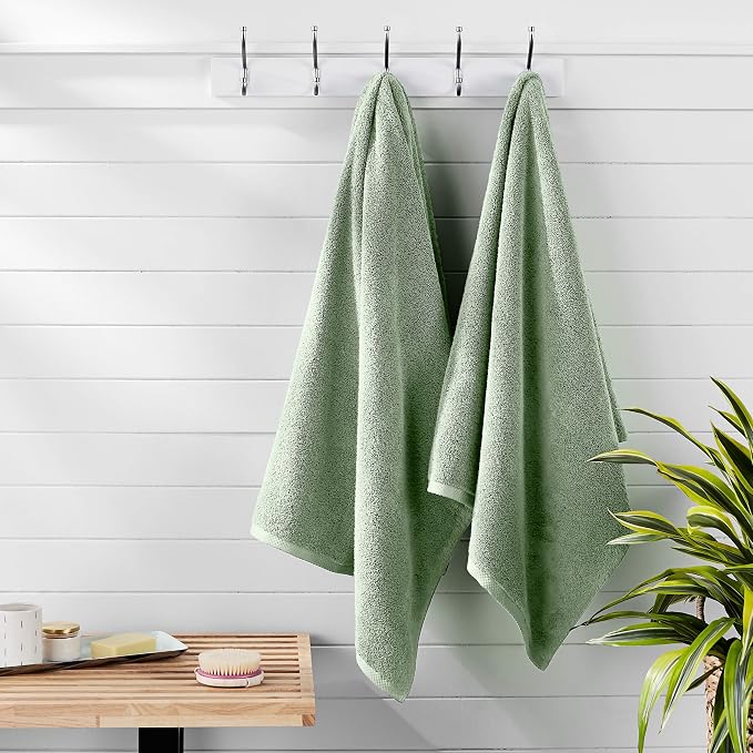 Amazon Basics 2-Pack Quick-Dry Lightweight Moisture Absorbing Bath Towel - Image 8
